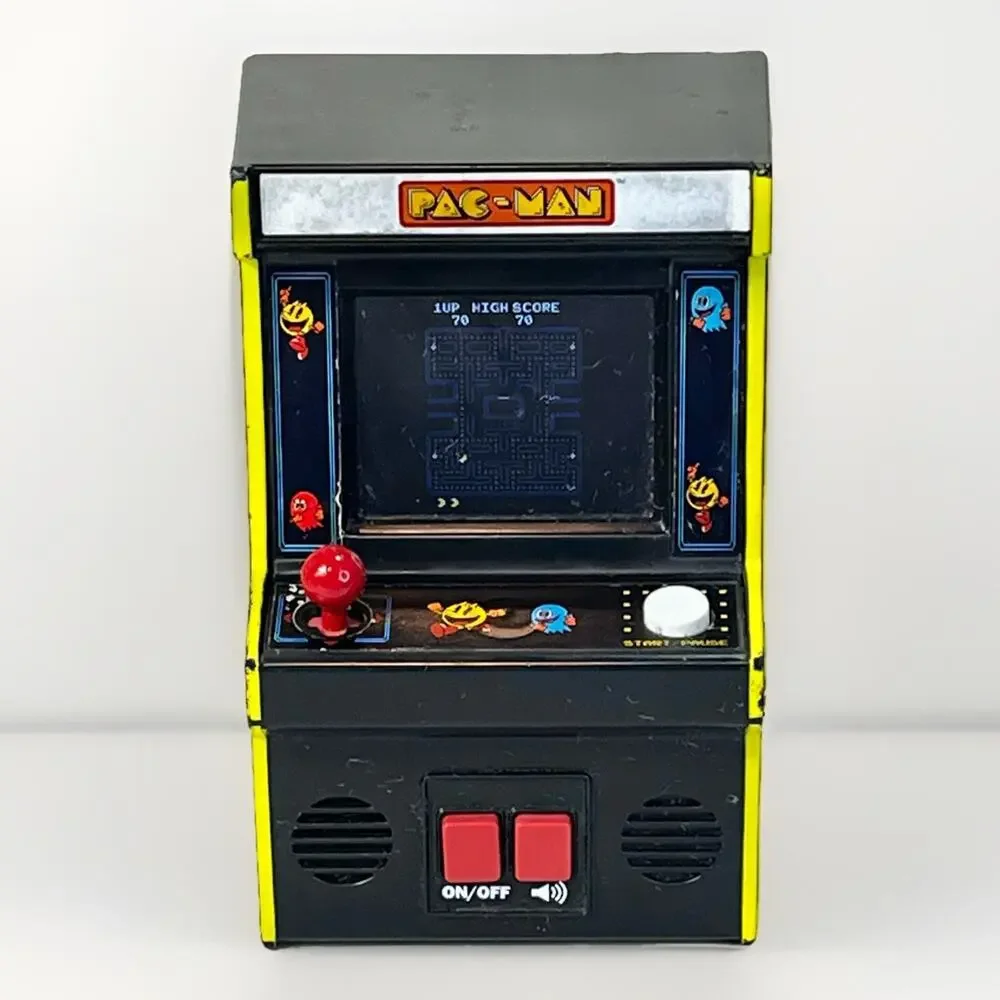 PAC MAN Mini Handheld Arcade Video Game Bandai NAMCO Entertainment 09545